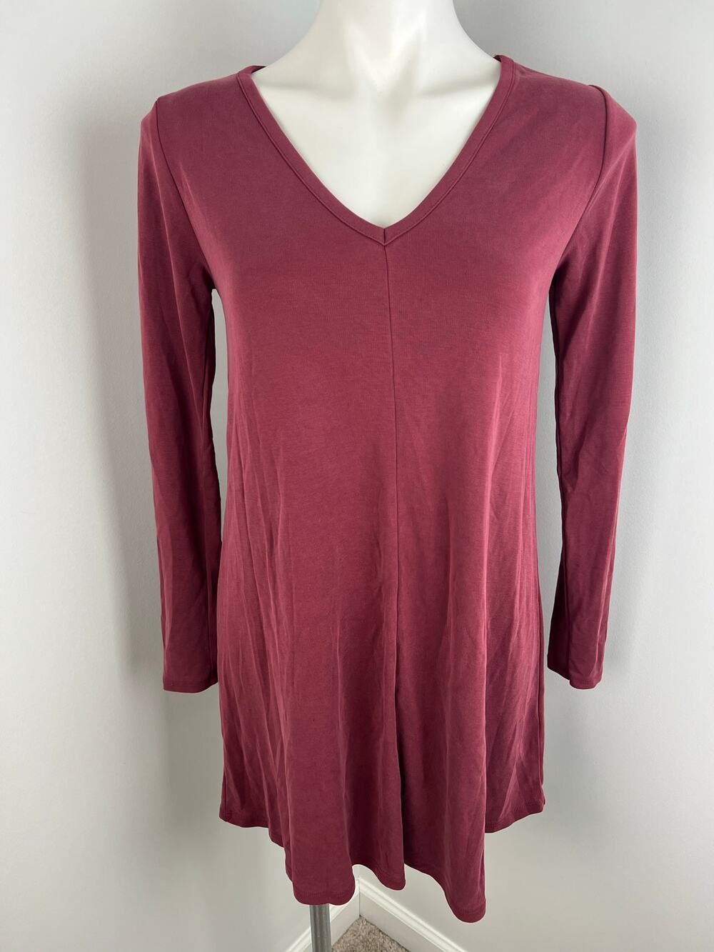 Abercrombie & Fitch Red Long Sleeved V-NeckTunic Top Small